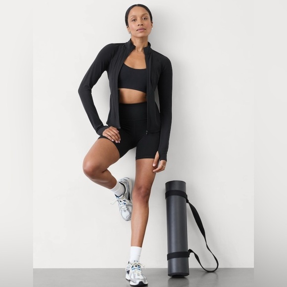 NWT Athleta Salutation Black Jacket II Size Med (#579068) - Picture 2 of 10